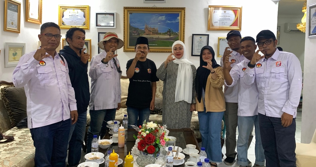 Screenshot_20251106_090132